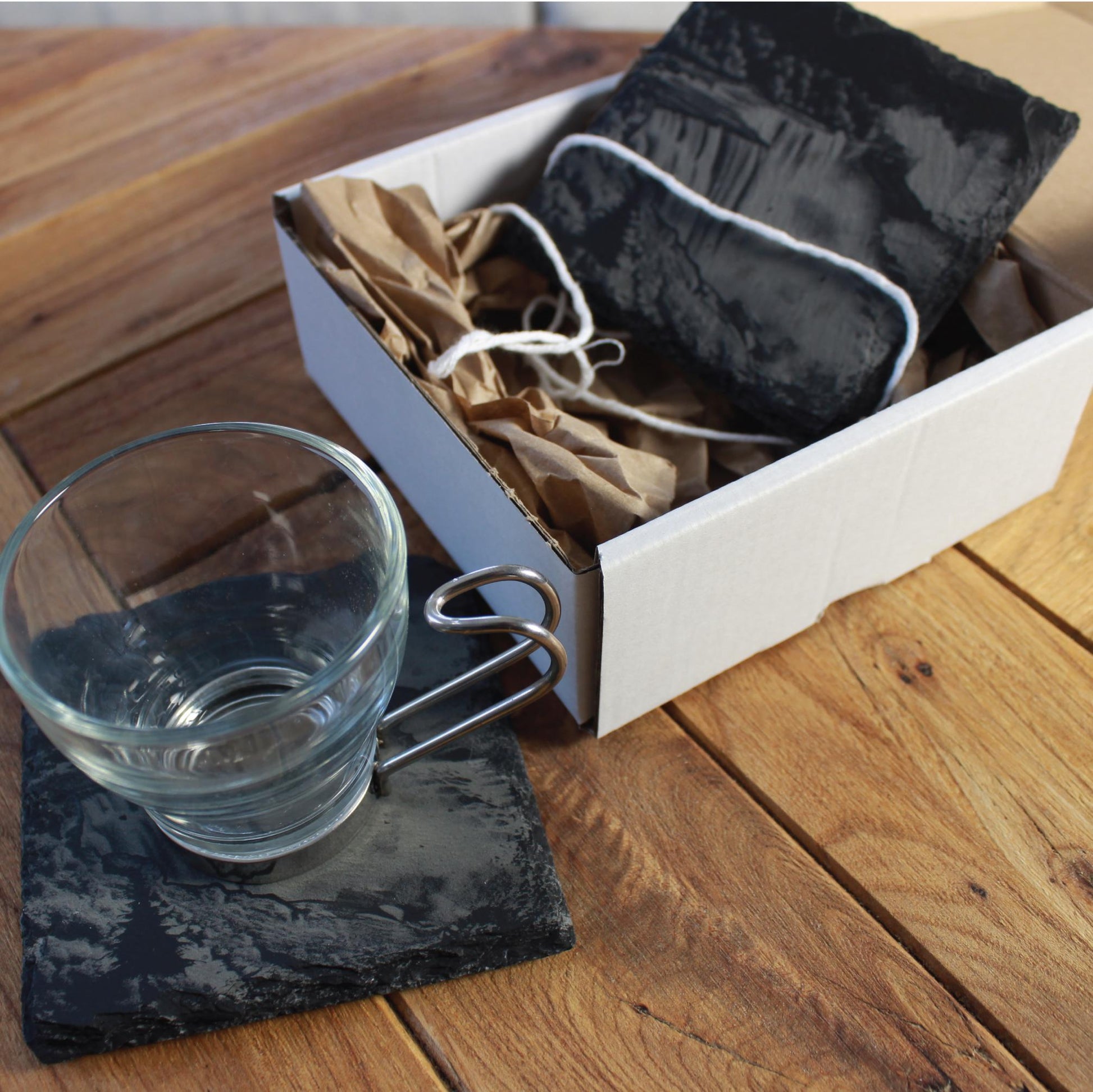 Niagara Falls Slate Coasters - Misty Waterfall - Engraved Slate - Arbo Engravings