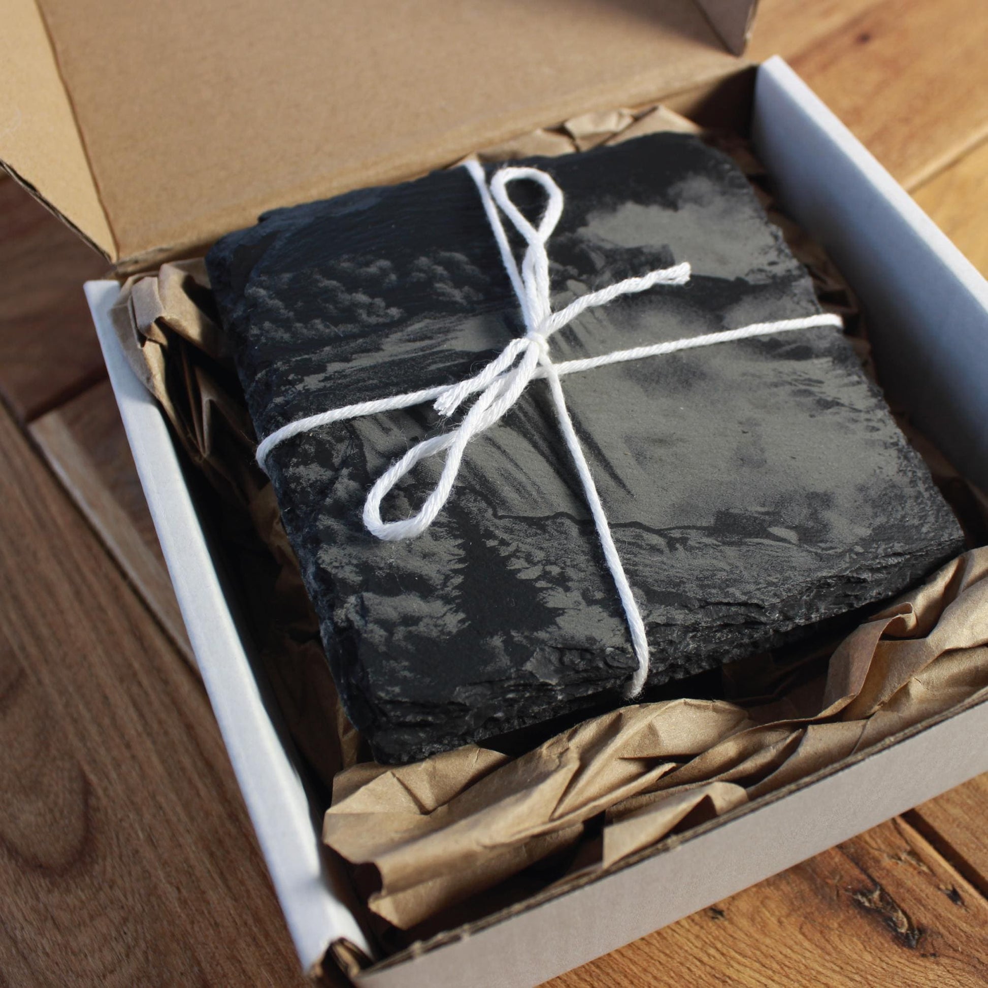 Niagara Falls Slate Coasters - Misty Waterfall - Engraved Slate - Arbo Engravings